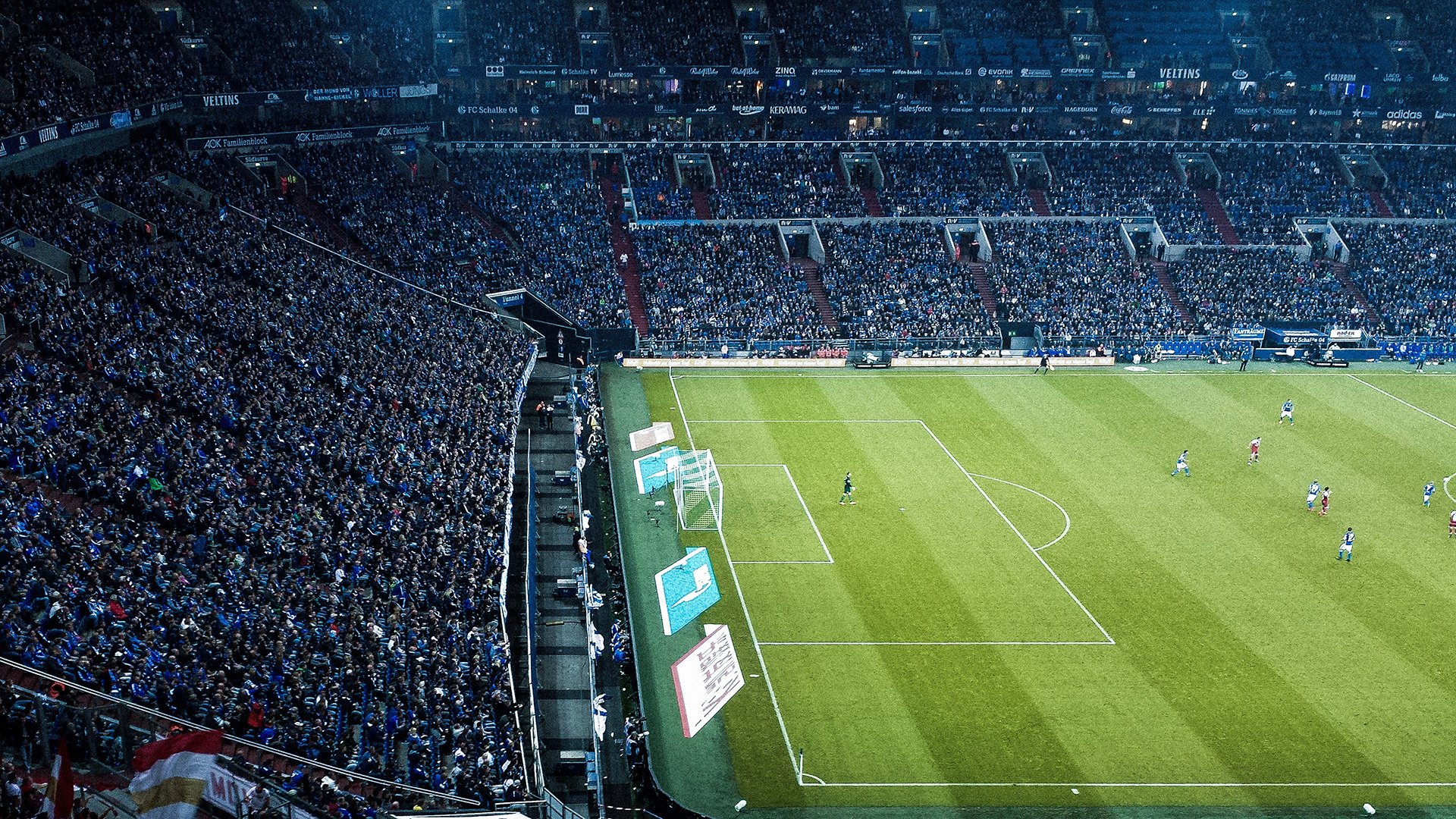 德甲比赛中高强度跑动与体能消耗的监测分析，德甲最高时速